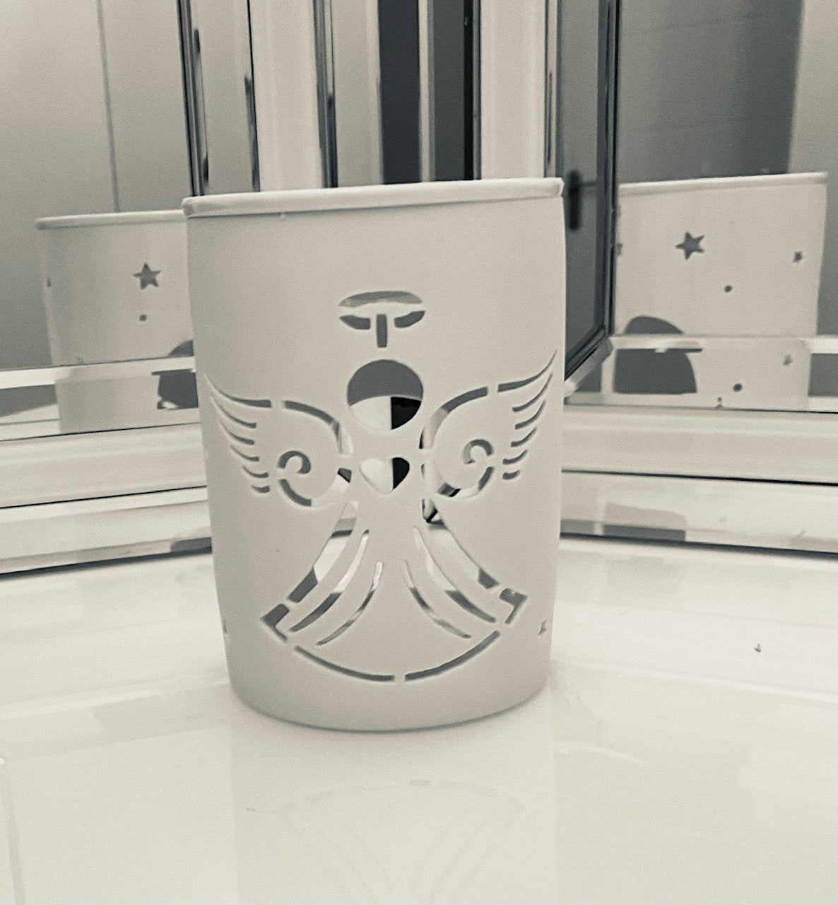 Angel Cut Out Wax Warmer