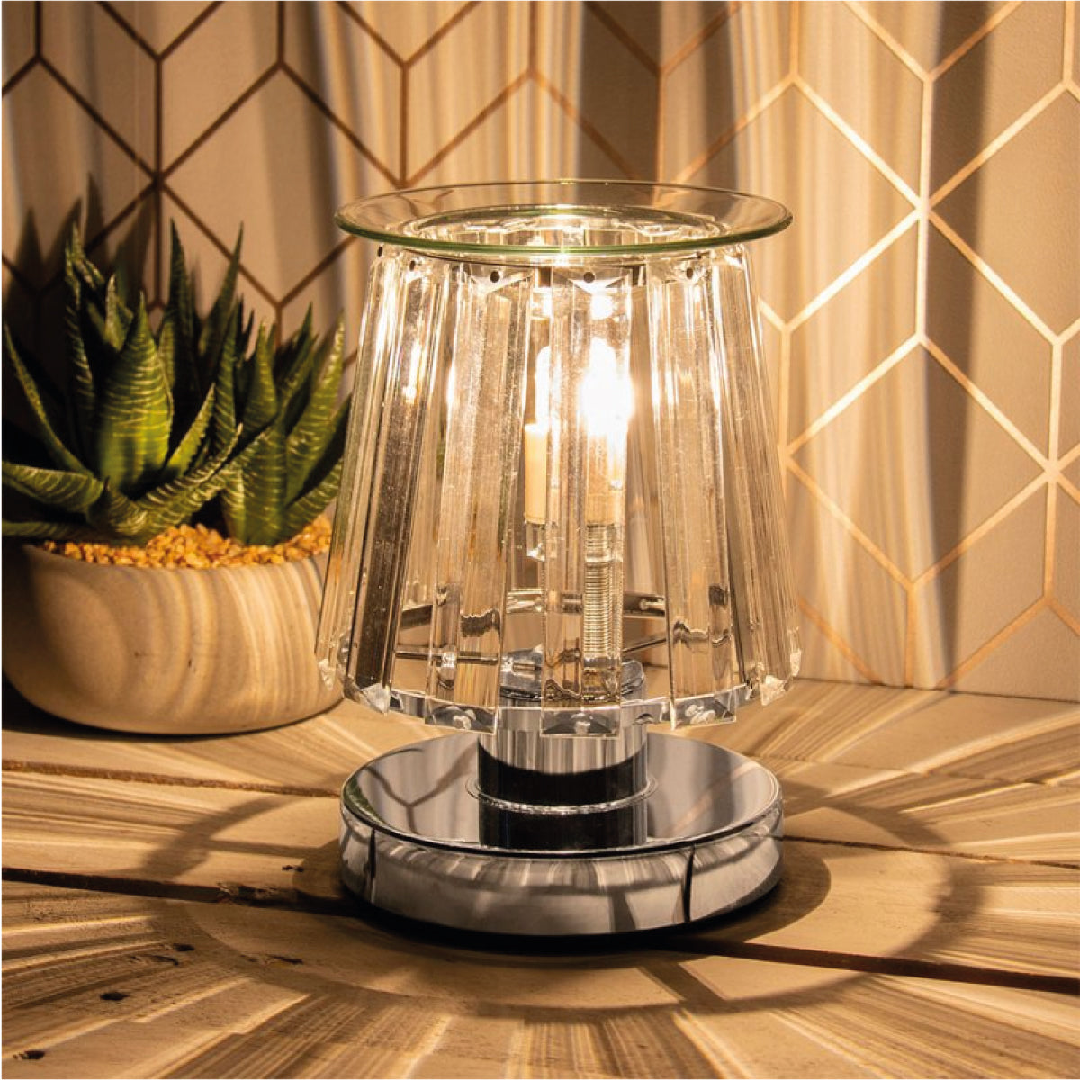Crystal Melt Burner Electric Aroma Touch Lamp Silver and Clear Melt Warmer